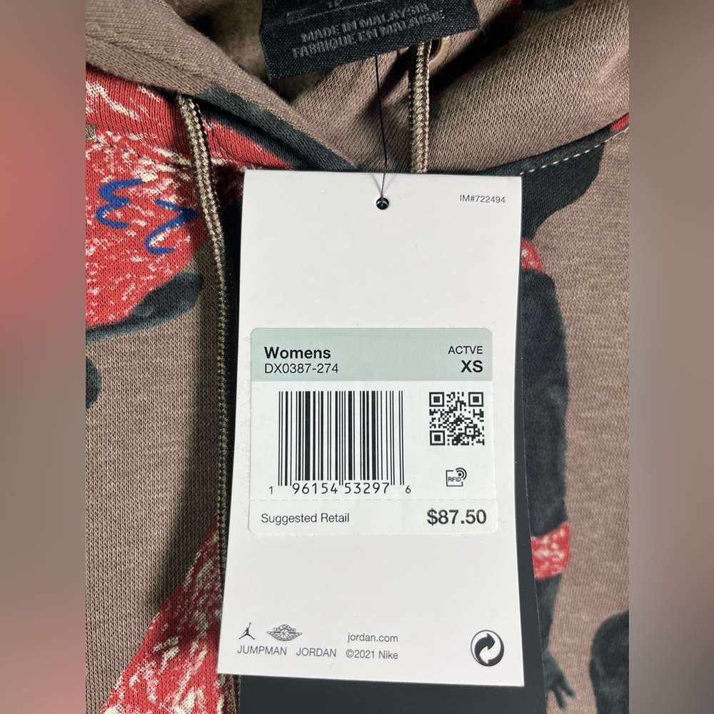 🏀BNWT🏀 Jordan Art hoodie size xs loose fit - Picture 3 of 4